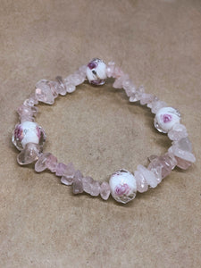 Rose Quartz Crystal Chips Beaded Bracelet with Murano Accents