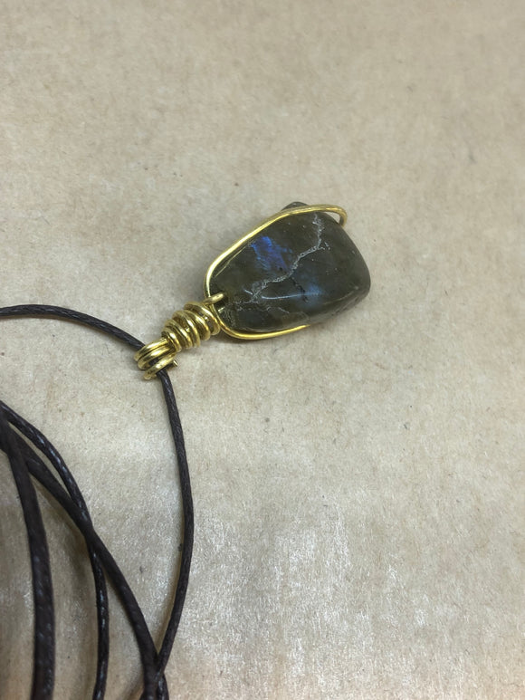 Labradorite Wired Crystal Necklace