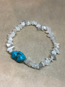 Moonstone Crystal Chips Beaded Bracelet with Turquoise Centrepiece