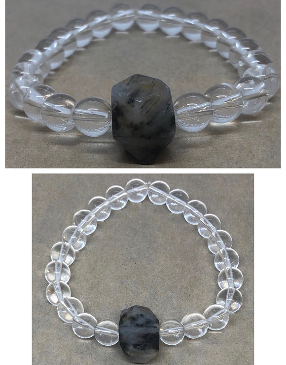 Clear Quartz Crystal Beaded Bracelet with Labradorite Centrepiece