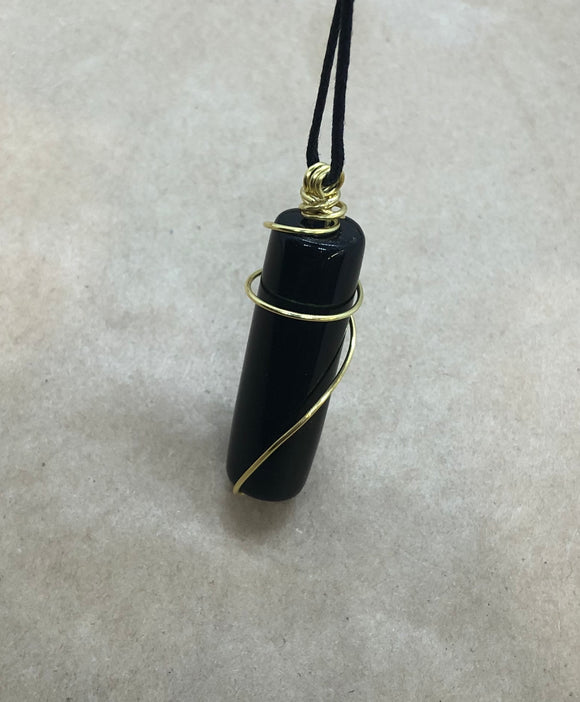 Black Agate Crystal Wired Pendant Necklace